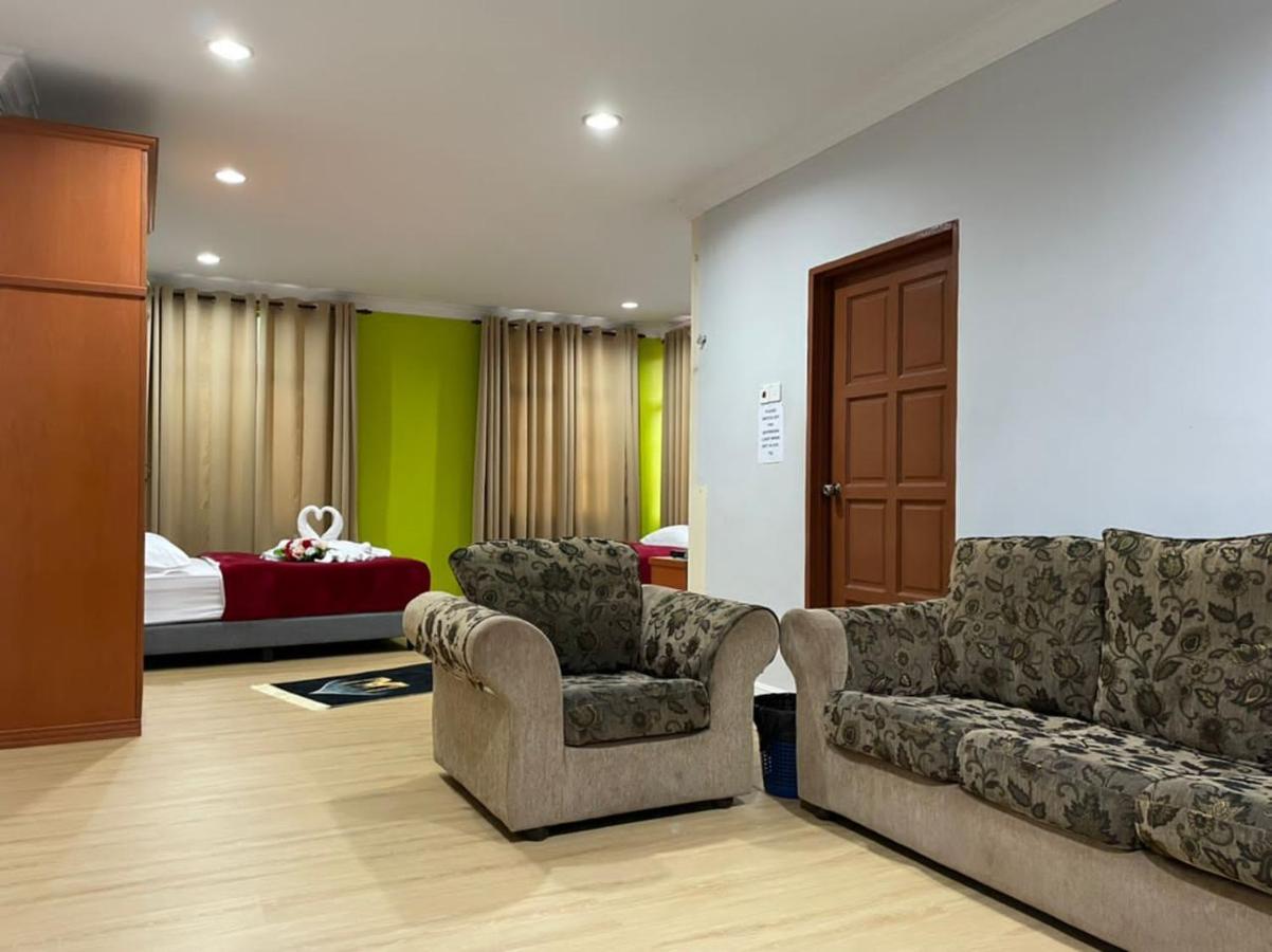 Samudera Hotel Kampung Kuala Besut Dış mekan fotoğraf